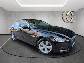 Used Jaguar XF 2016 for sale - 78031630: Photo