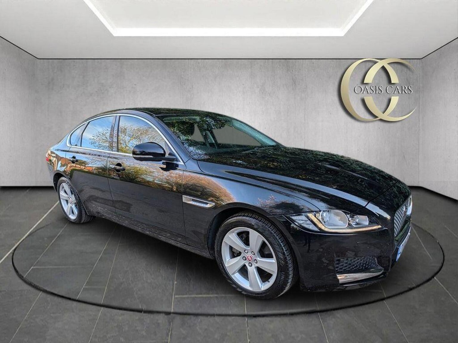 Used Jaguar XF 2016 for sale - 78031630: Photo 2