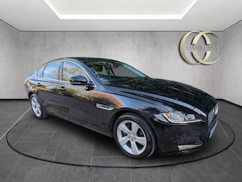 Used Jaguar XF 2016 for sale - 78031630: Photo