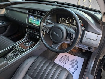 Used Jaguar XF 2016 for sale - 78031630: Photo