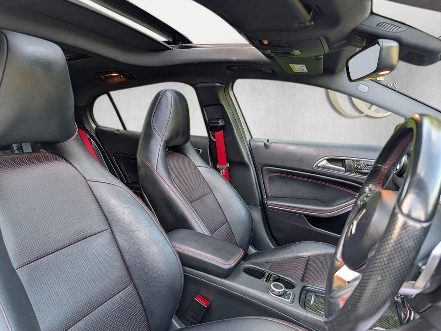 Used Mercedes-Benz GLA 2016 for sale - 76391447: Photo 2