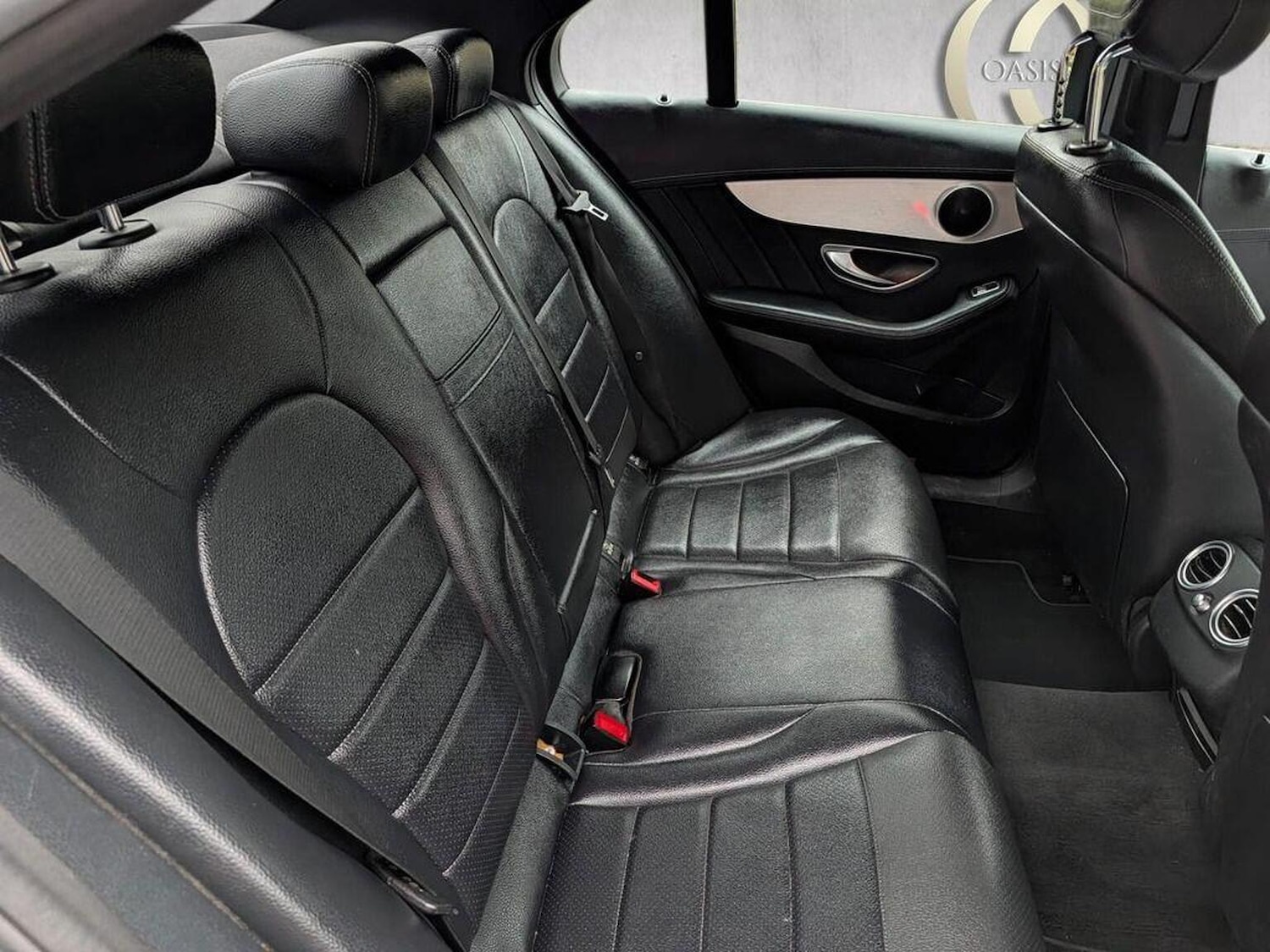 Used Mercedes-Benz C Class 2015 for sale - 77014881: Photo 12