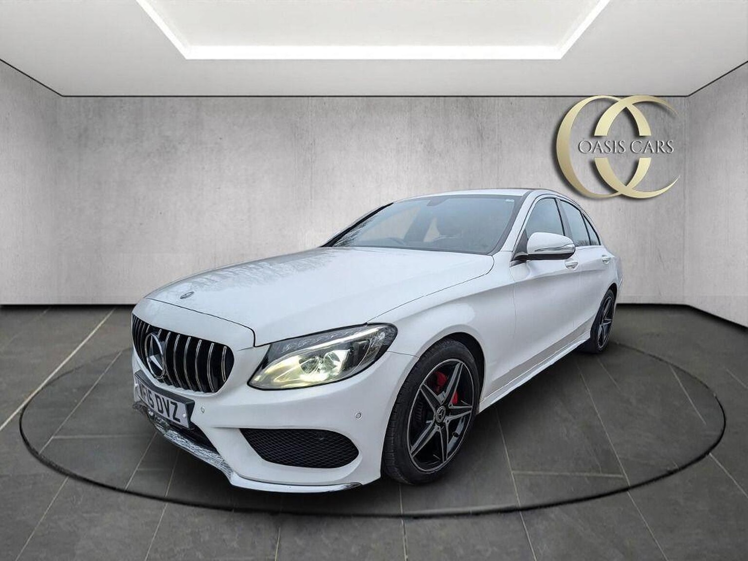 Used Mercedes-Benz C Class 2015 for sale - 77014881: Photo 4