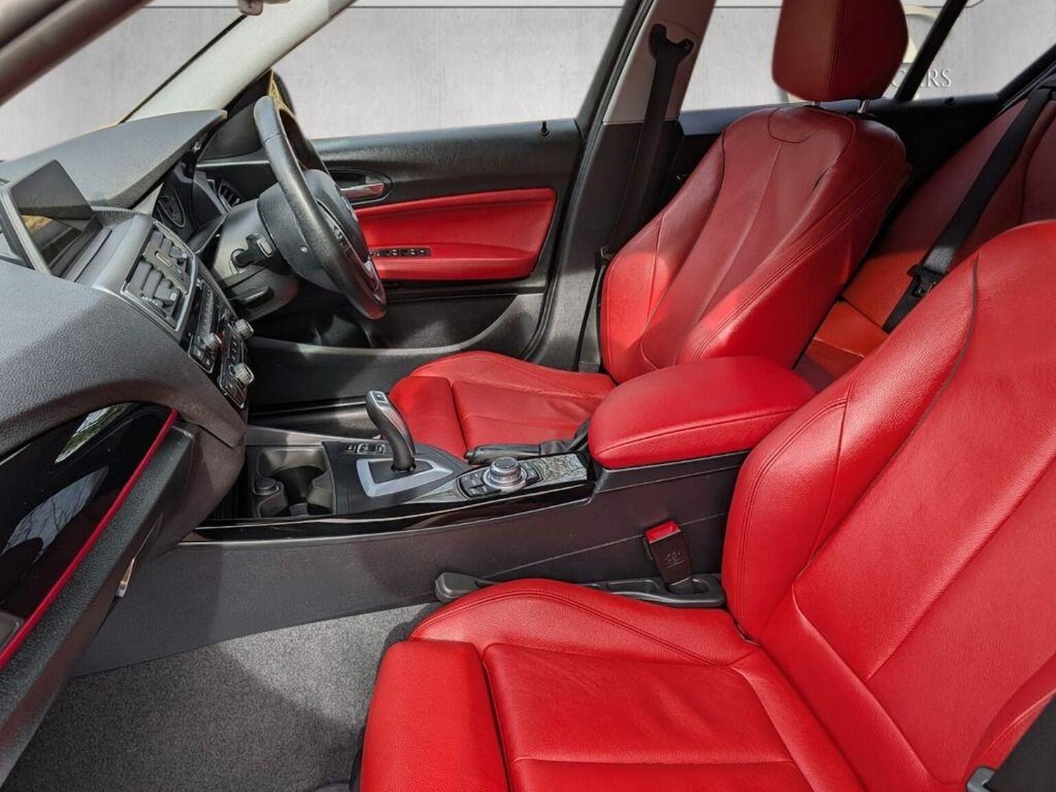 Used BMW 1 Series 2017 for sale - 77881108: Photo 2