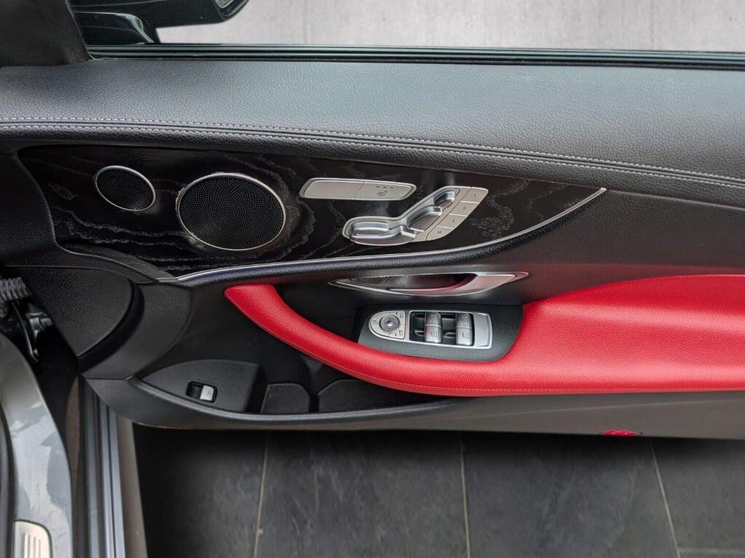 Used Mercedes-Benz E Class 2019 for sale - 76863807: Photo 10