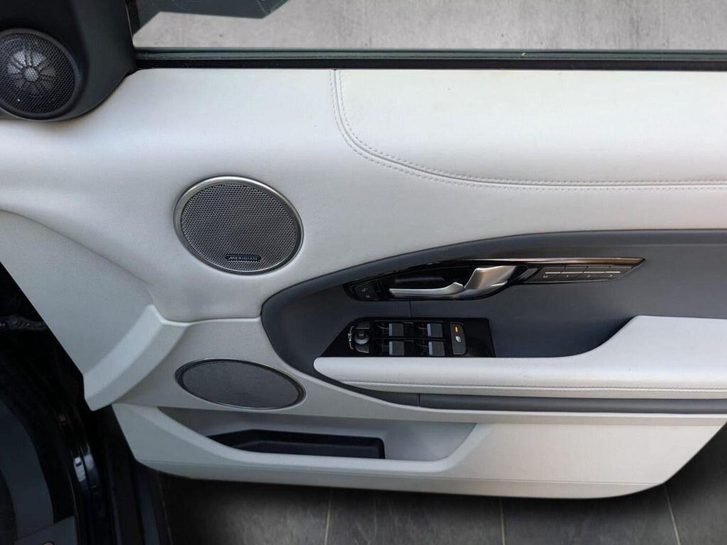 Used Land Rover Range Rover Evoque 2017 for sale - 76536764: Photo 8