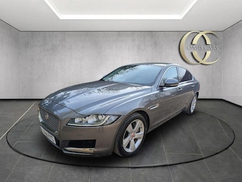 Used Jaguar XF 2016 for sale - 77968736: Photo