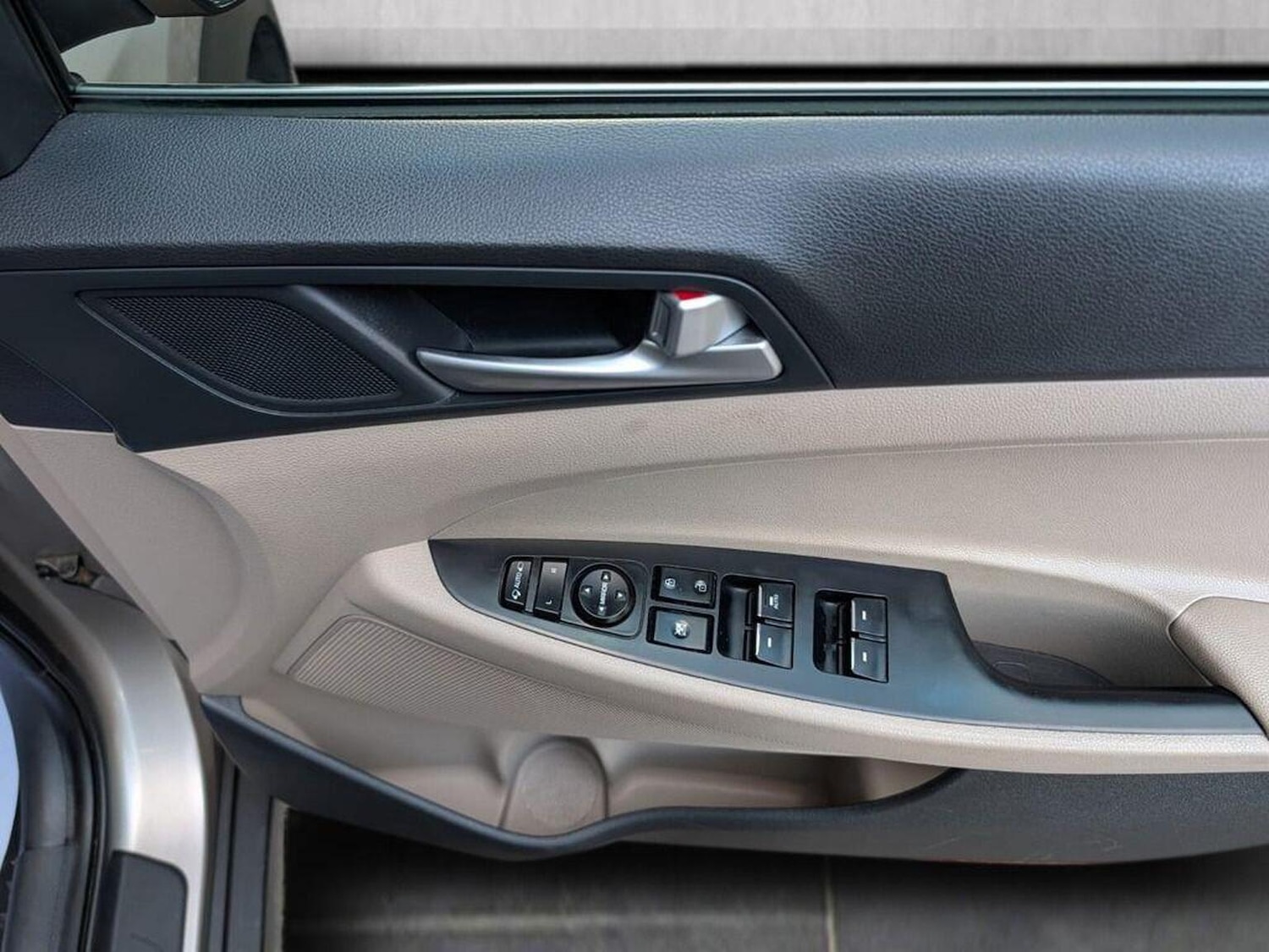 Used Hyundai TUCSON 2018 for sale - 76536763: Photo 14