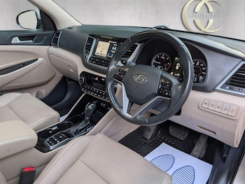 Used Hyundai TUCSON 2018 for sale - 76536763: Photo