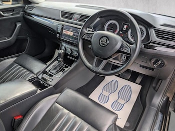 Used Skoda Superb 2017 for sale - 75266611: Photo