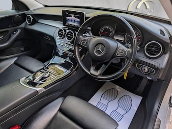 Used Mercedes-Benz C Class 2017 for sale - 78228999: Photo