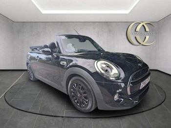 Used MINI Convertible 2016 for sale - 75446401: Photo