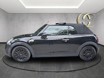 Used MINI Convertible 2016 for sale - 75446401: Photo