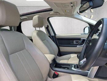 Used Land Rover Discovery Sport 2017 for sale - 78956691: Photo
