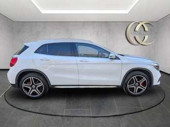 Used Mercedes-Benz GLA 2018 for sale - 77656184: Photo