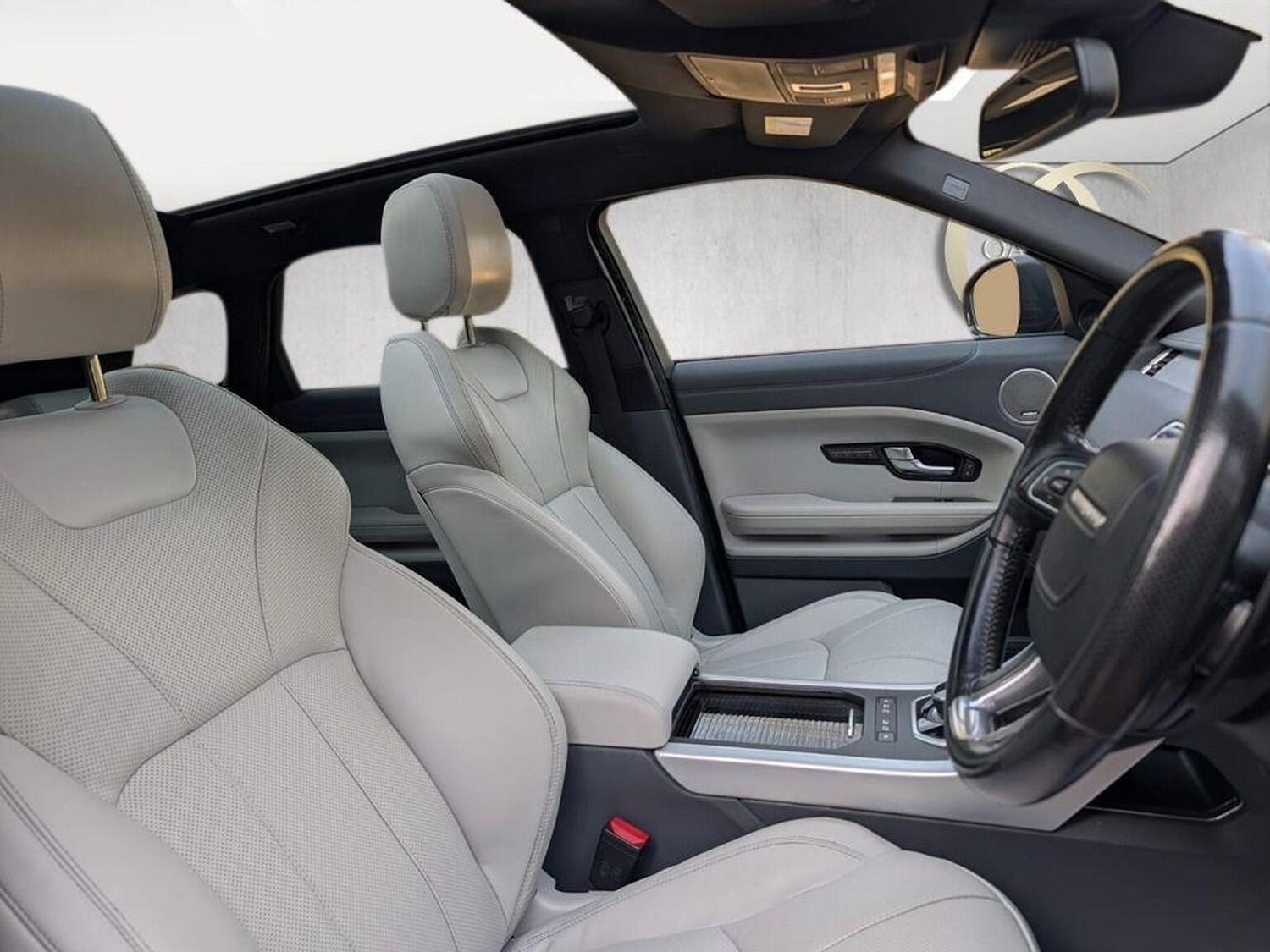 Used Land Rover Range Rover Evoque 2017 for sale - 77977040: Photo 4