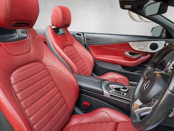 Used Mercedes-Benz C-Class 2018 for sale - 76030666: Photo 2
