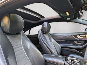 Used Mercedes-Benz E Class 2018 for sale - 76974363: Photo