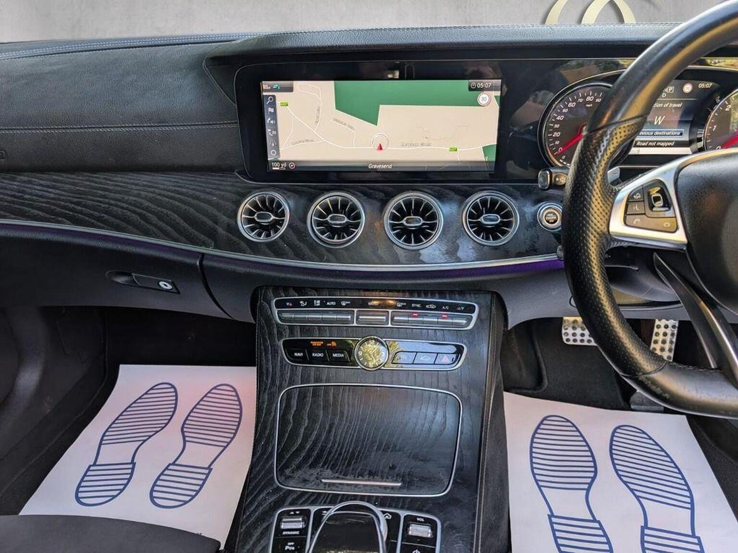 Used Mercedes-Benz E Class 2018 for sale - 76974363: Photo 6