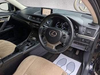 Used Lexus CT 2015 for sale - 78373380: Photo