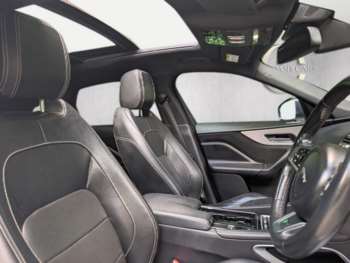 Used Jaguar F-Pace 2017 for sale - 75325553: Photo