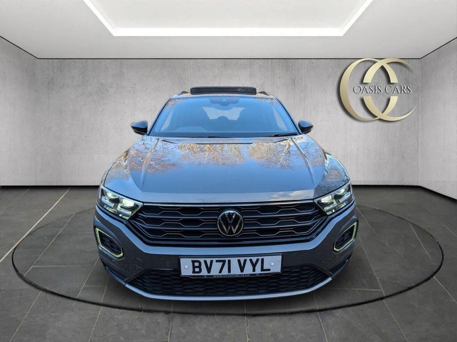 Used Volkswagen T-Roc 2021 for sale - 76911070: Photo 3