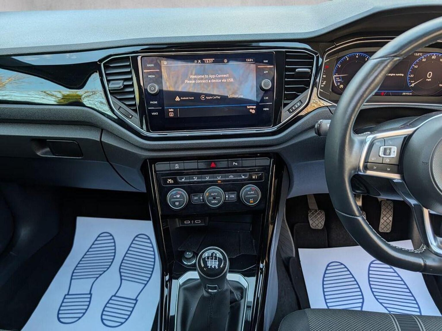 Used Volkswagen T-Roc 2021 for sale - 76911070: Photo 5