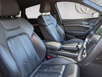 Used Audi e-tron 2020 for sale - 78134935: Photo