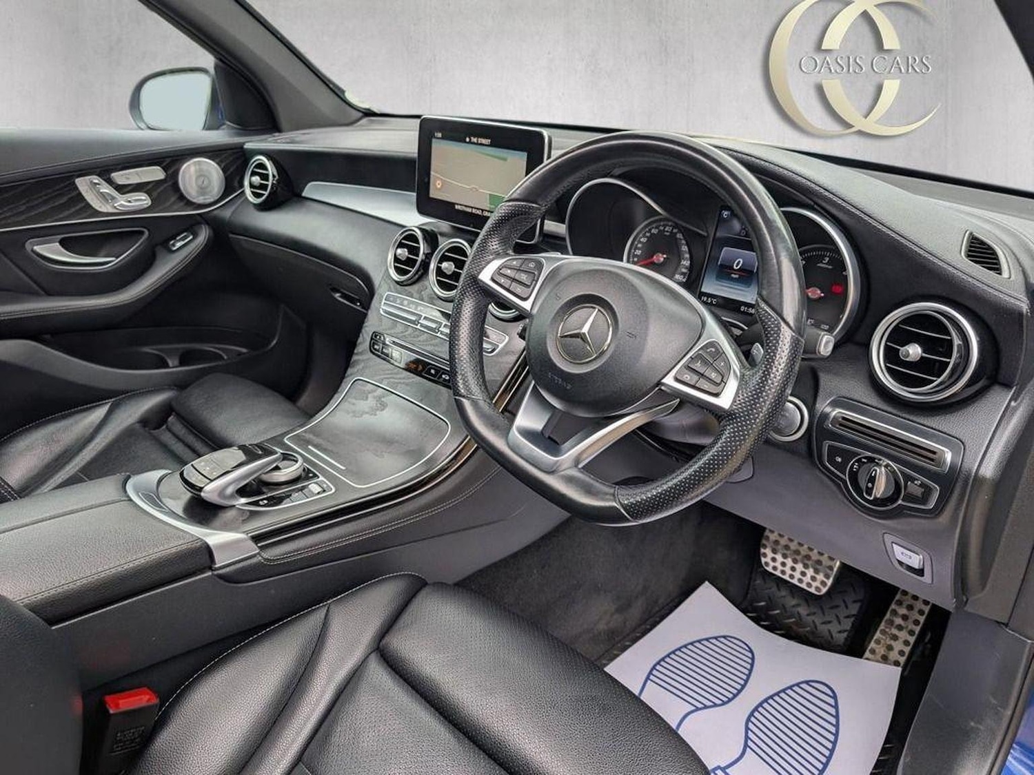 Used Mercedes-Benz GLC 2019 for sale - 76358171: Photo 3