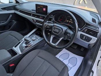 Used Audi A4 2017 for sale - 76547921: Photo