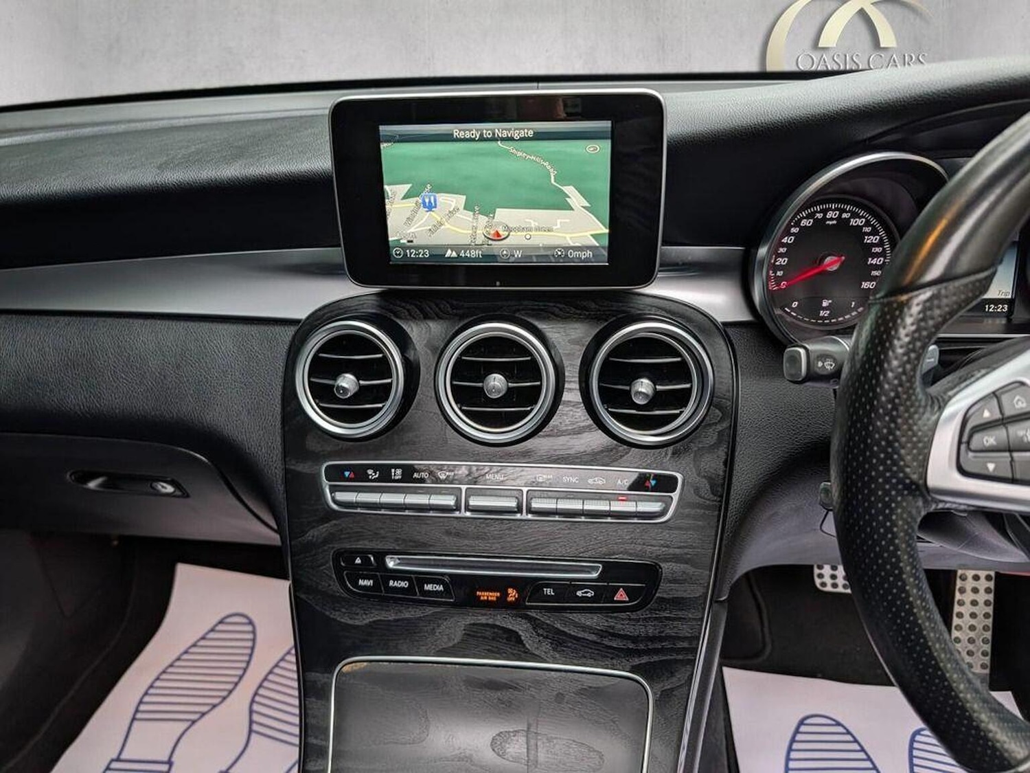 Used Mercedes-Benz GLC 2018 for sale - 77225159: Photo 9