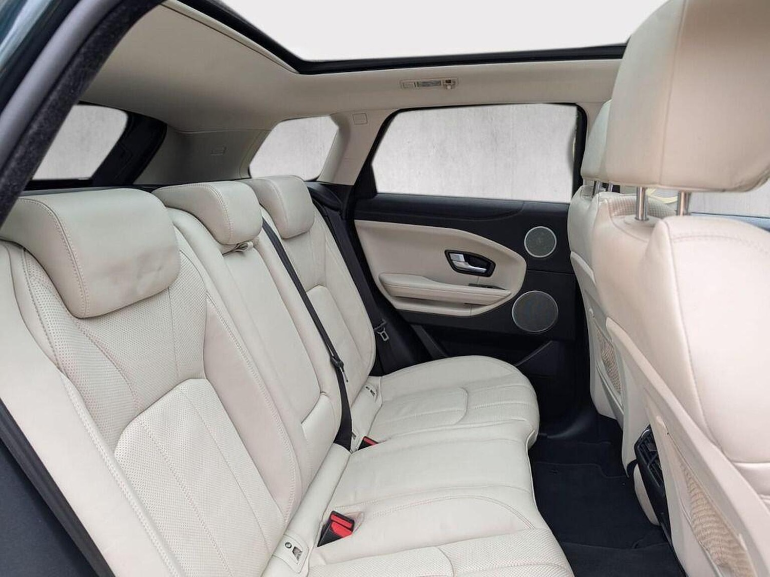 Used Land Rover Range Rover Evoque 2017 for sale - 78018259: Photo 12