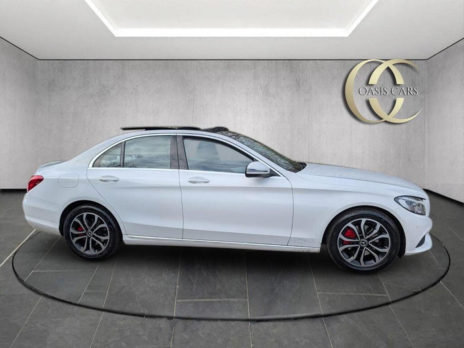 Used Mercedes-Benz C Class 2017 for sale - 76769864: Photo 4