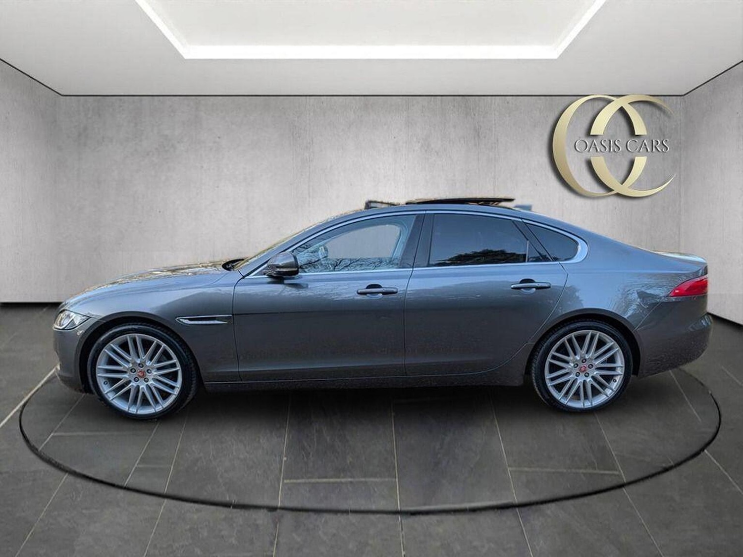 Used Jaguar XF 2017 for sale - 77851453: Photo 15