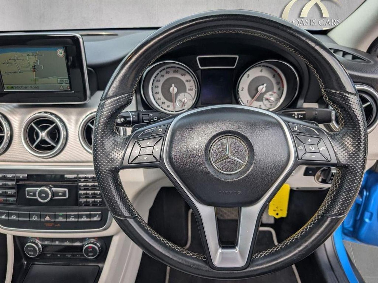 Used Mercedes-Benz GLA 2014 for sale - 76376889: Photo 8