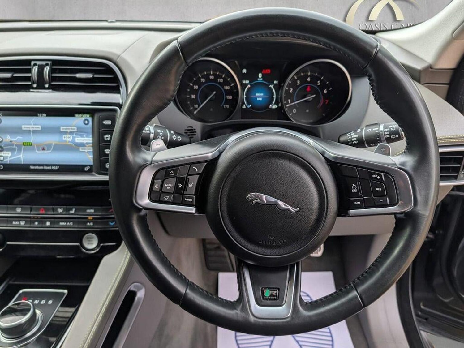 Used Jaguar F-Pace 2018 for sale - 77622498: Photo 12