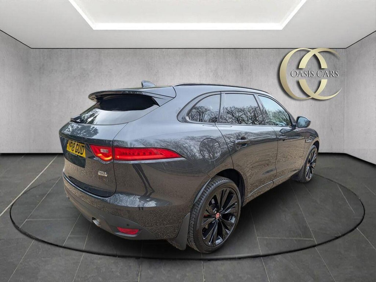 Used Jaguar F-Pace 2018 for sale - 77622498: Photo 8