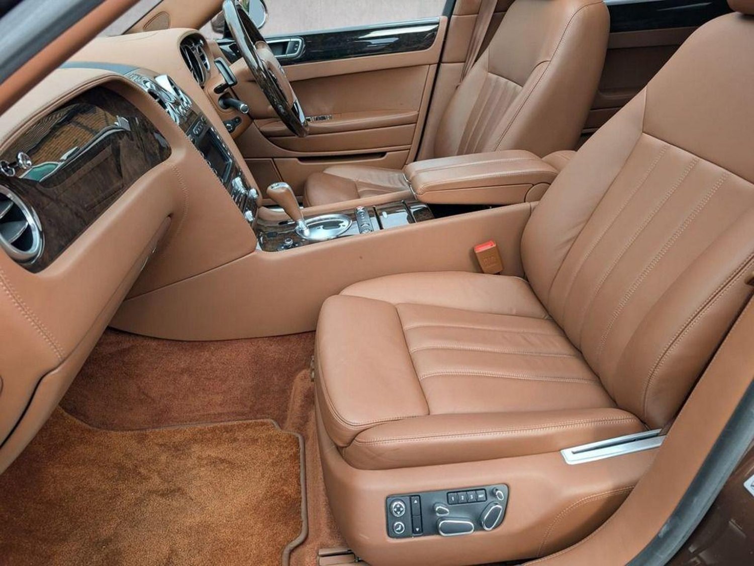 Used Bentley Continental 2009 for sale - 76986843: Photo 11