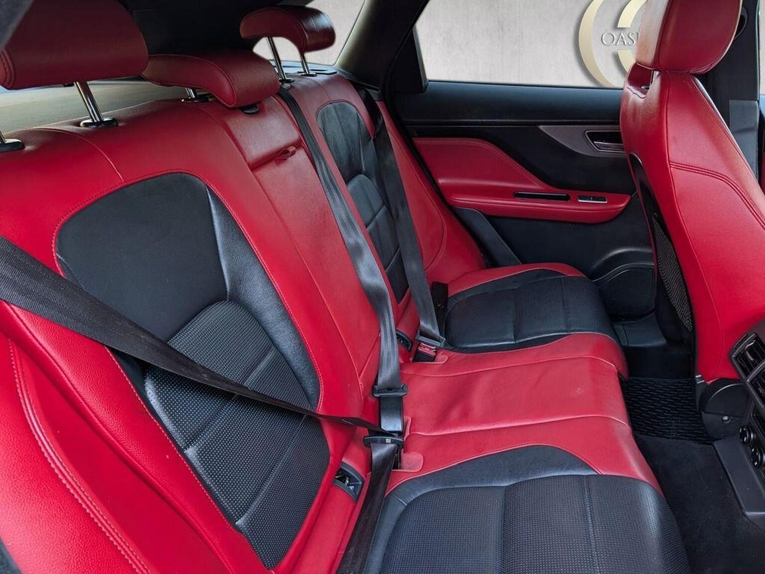 Used Jaguar F-Pace 2016 for sale - 76951059: Photo 5