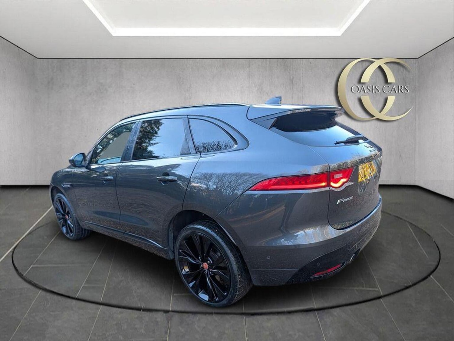 Used Jaguar F-Pace 2016 for sale - 76951059: Photo 6
