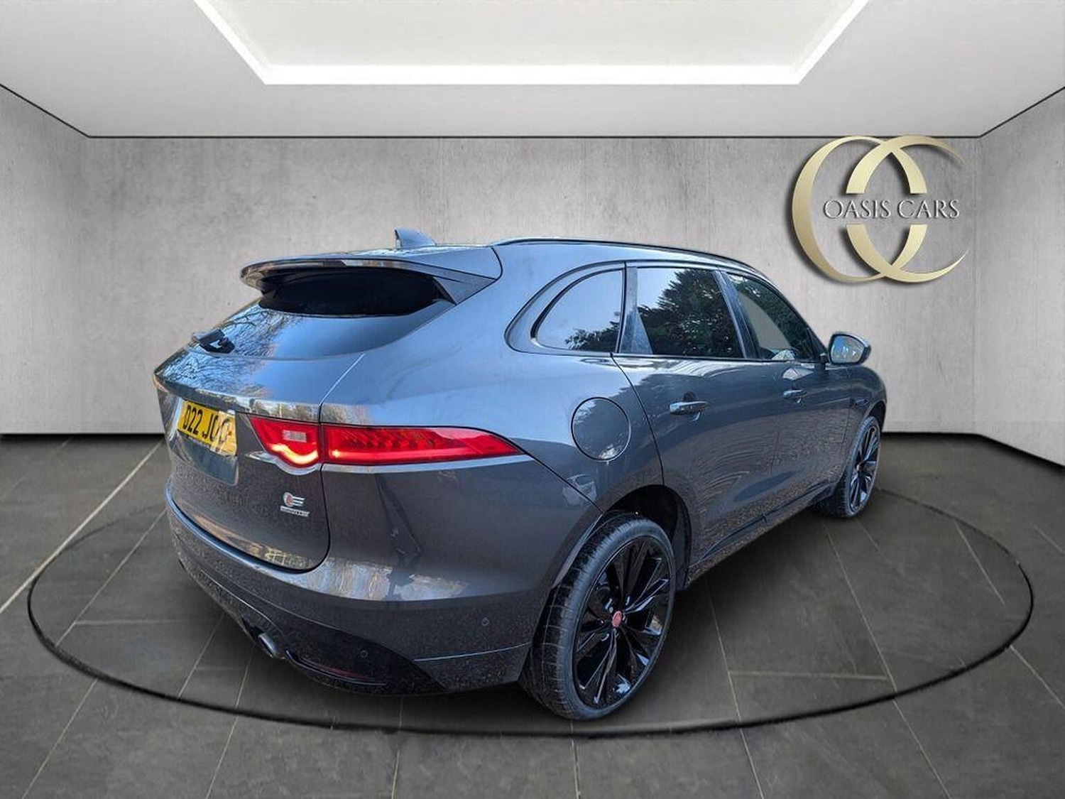 Used Jaguar F-Pace 2016 for sale - 76951059: Photo 9