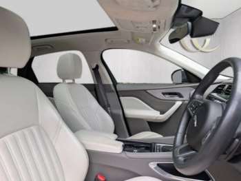 Used Jaguar F-Pace 2019 for sale - 75113566: Photo