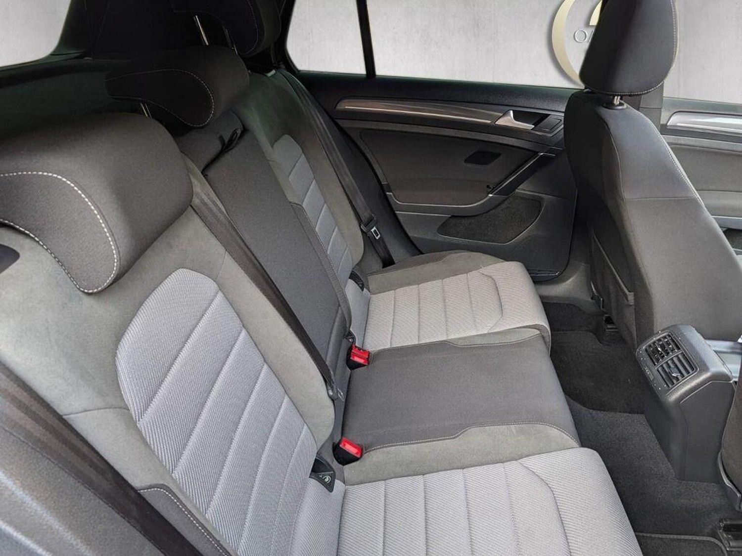 Used Volkswagen Golf 2016 for sale - 77968716: Photo 8