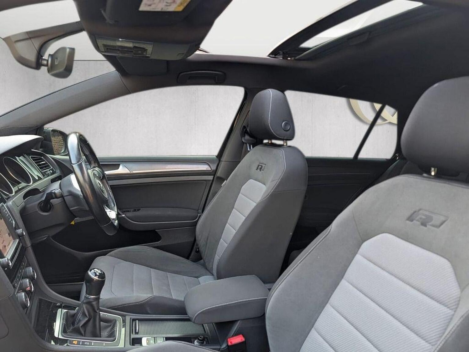 Used Volkswagen Golf 2016 for sale - 77968716: Photo 9