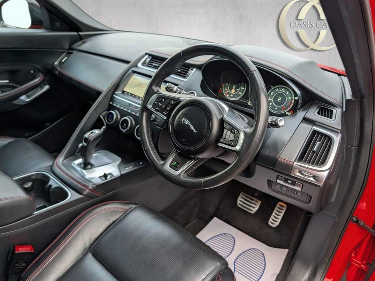 Used Jaguar E-Pace 2020 for sale - 77470226: Photo 2