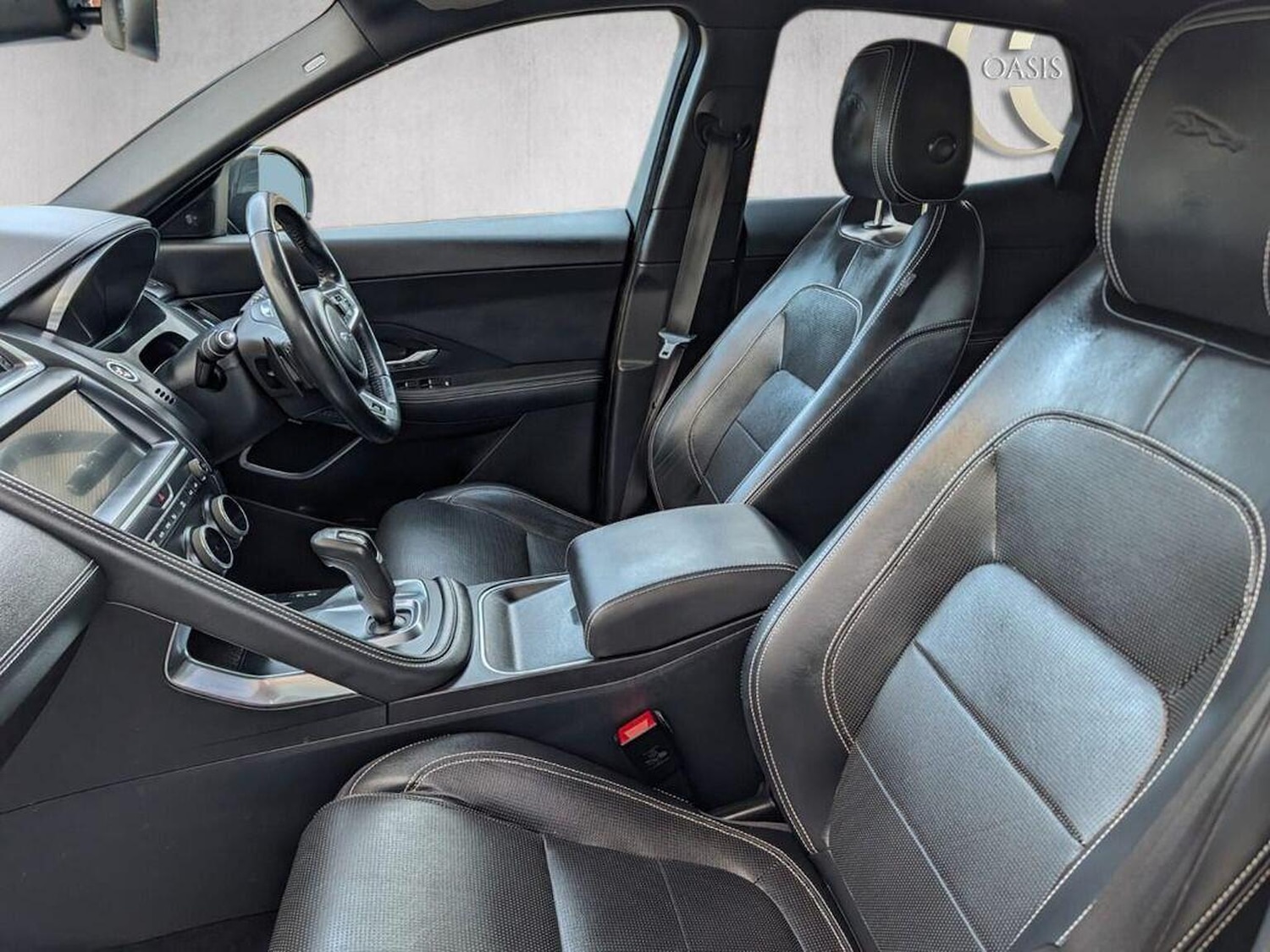 Used Jaguar E-Pace 2019 for sale - 76941794: Photo 6