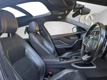 Used Jaguar F-Pace 2019 for sale - 79631542: Photo