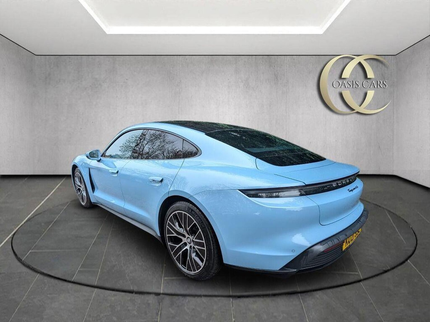 Used Porsche Taycan 2021 for sale - 76656200: Photo 10