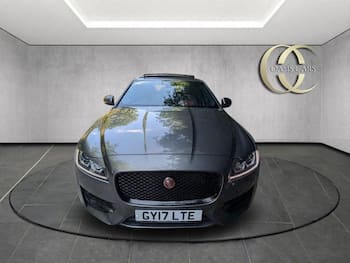 Used Jaguar XF 2017 for sale - 79620458: Photo
