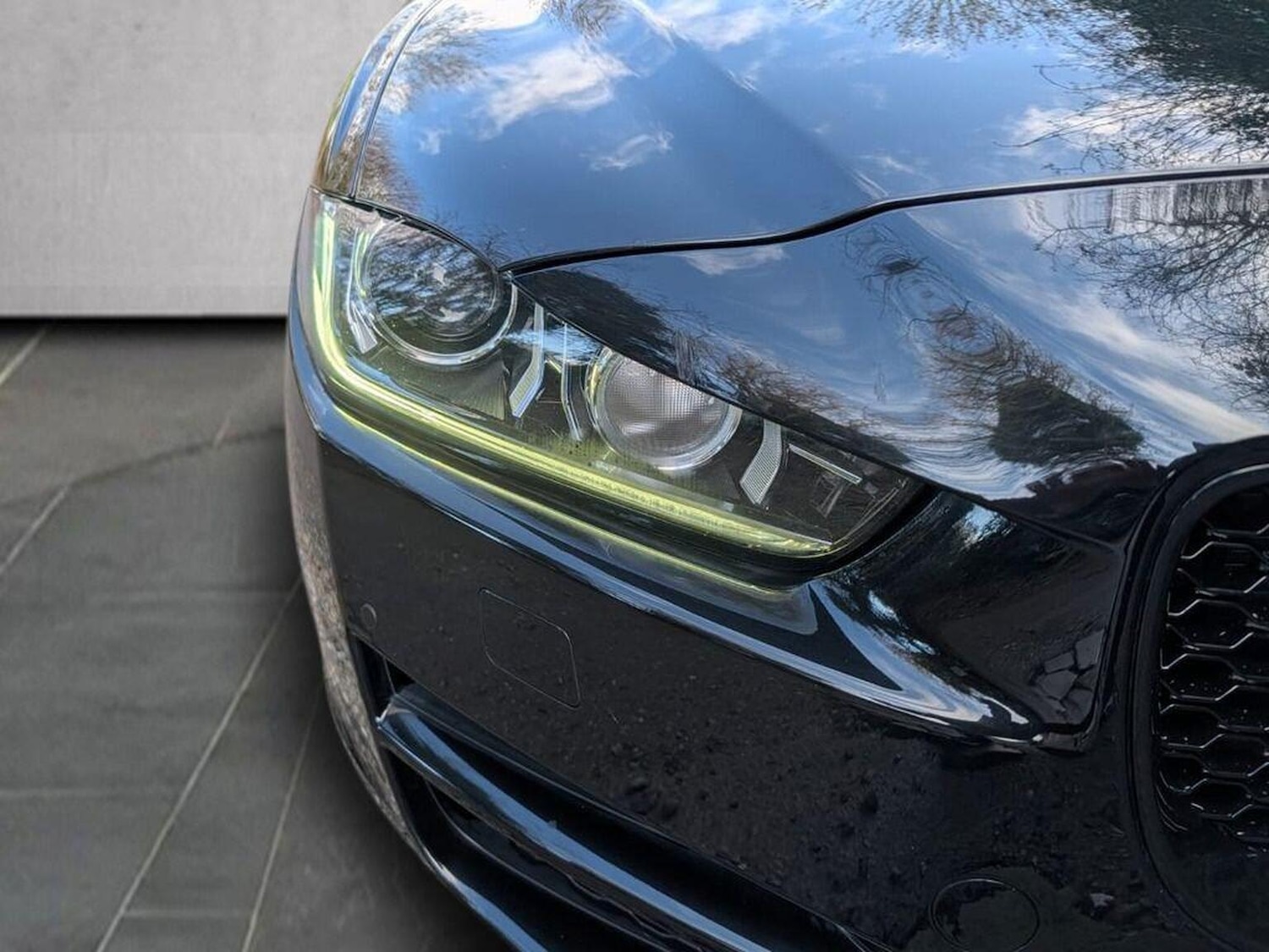 Used Jaguar XE 2017 for sale - 78134940: Photo 14